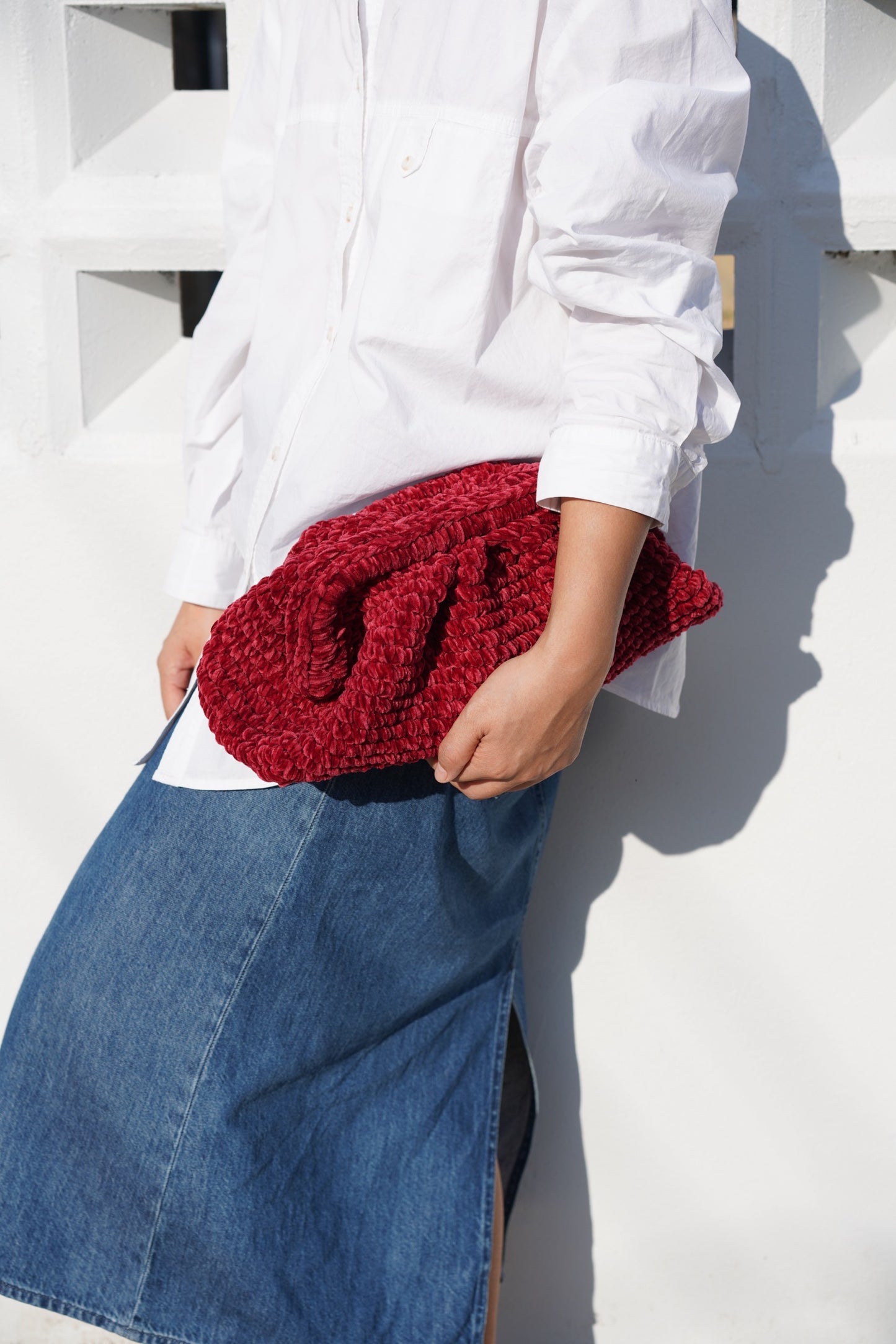 Handmade Velvet Cloud Crochet Clutch β Vintage Red Elegant Evening Bag | Aunty Woven