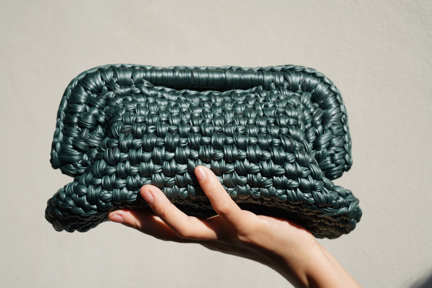 Handmade Woven Clutch Bag – High-Quality Retro Design in Starry Green | Aunty Woven